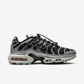 Nike Air Max Plus Toggle Black Silver