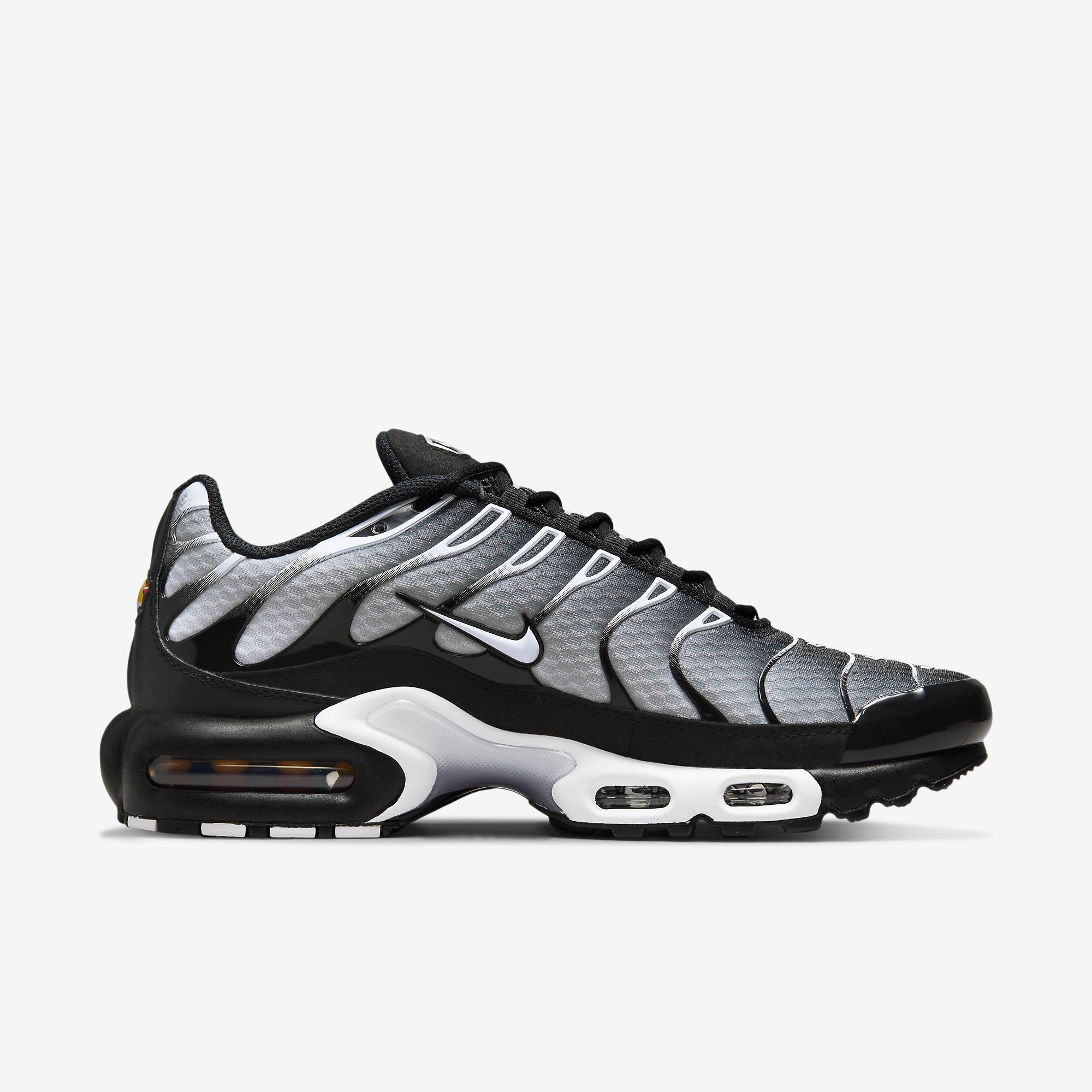 Nike Air Max Plus “Black/Metallic Silver” - KICKSLOCKERS
