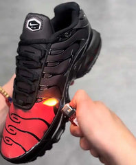 Nike Air Max Plus Pink Thermoreactive