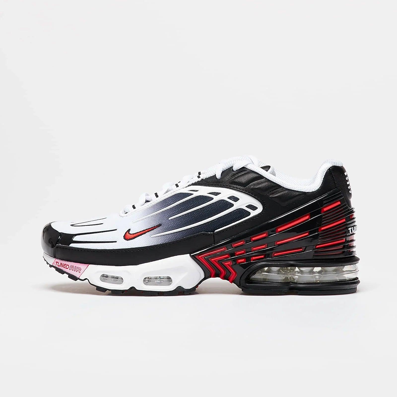 Air Max Plus III Black/University Red/White - KICKSLOCKERS