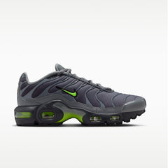 Nike Air Max Plus dark gray volt